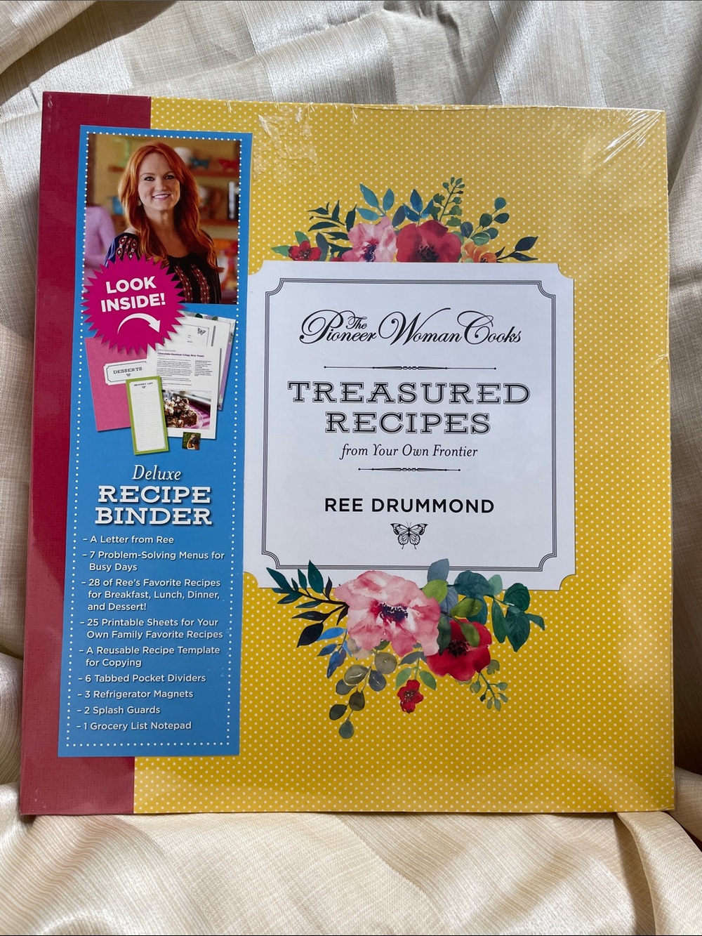 The Pioneer Woman Yellow Floral Treasured Recipes Deluxe Binder New